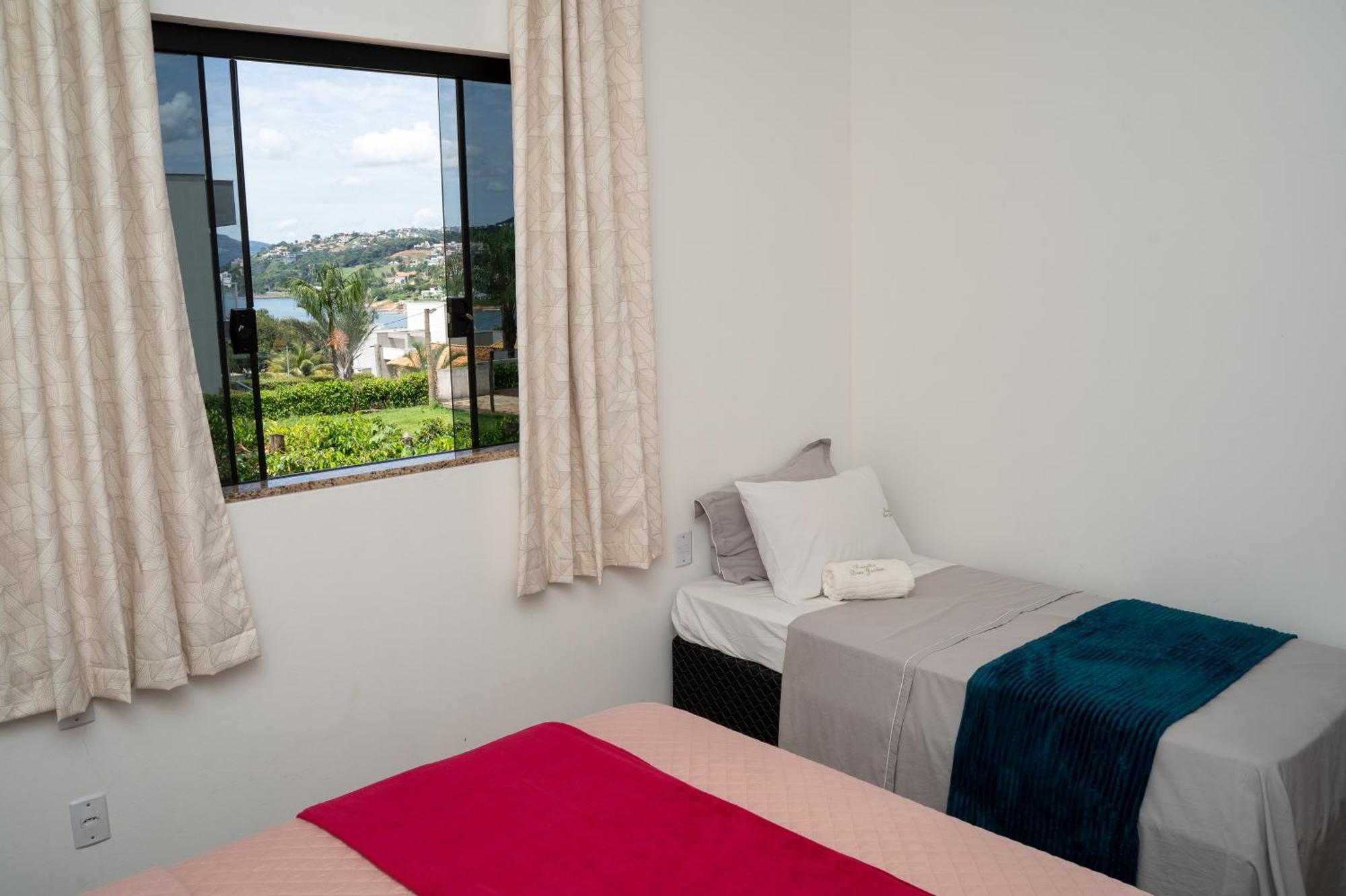 Casa Com Piscina Vista Para Lago, 03 Quartos Confortaveis Capitólio エクステリア 写真