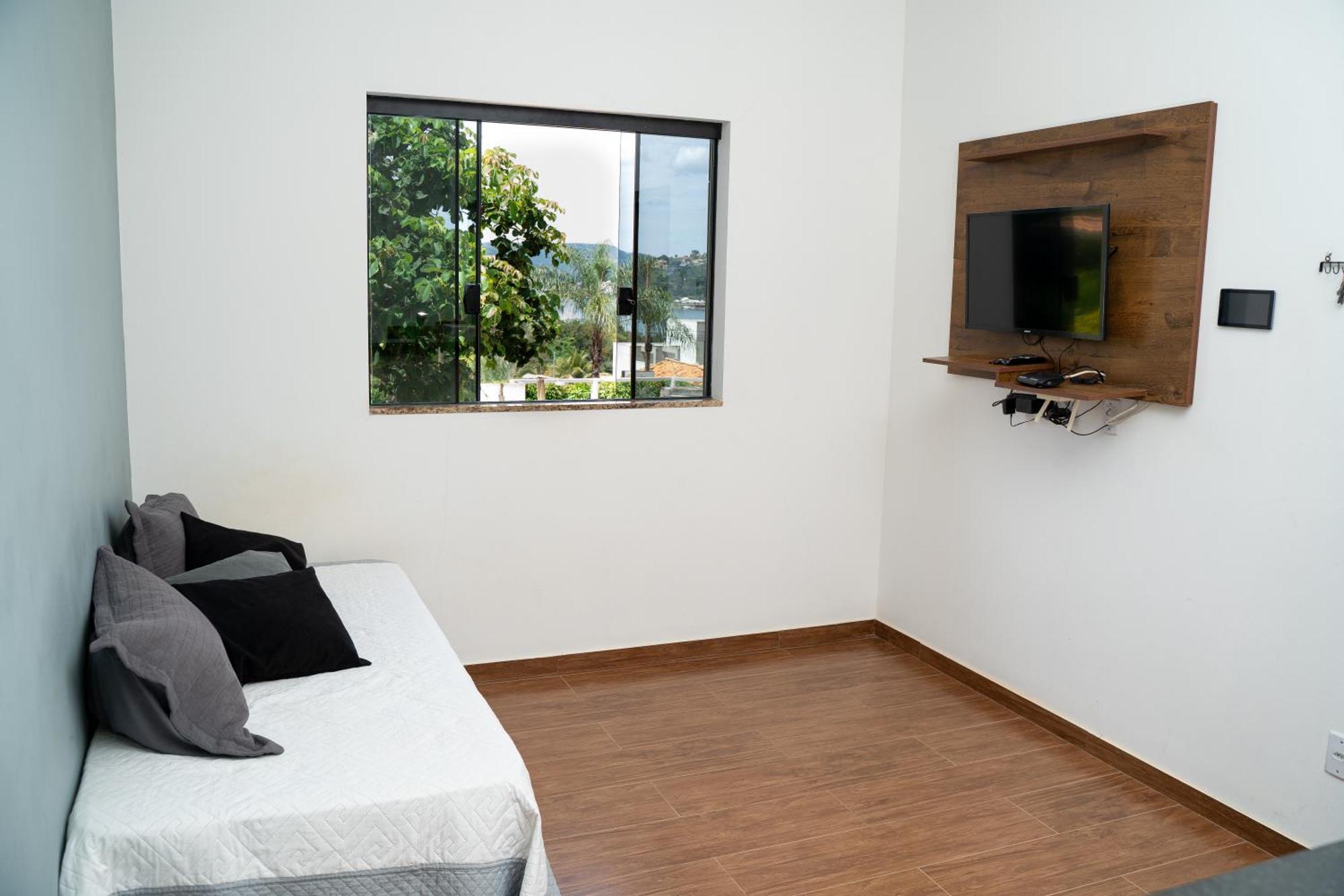 Casa Com Piscina Vista Para Lago, 03 Quartos Confortaveis Capitólio エクステリア 写真